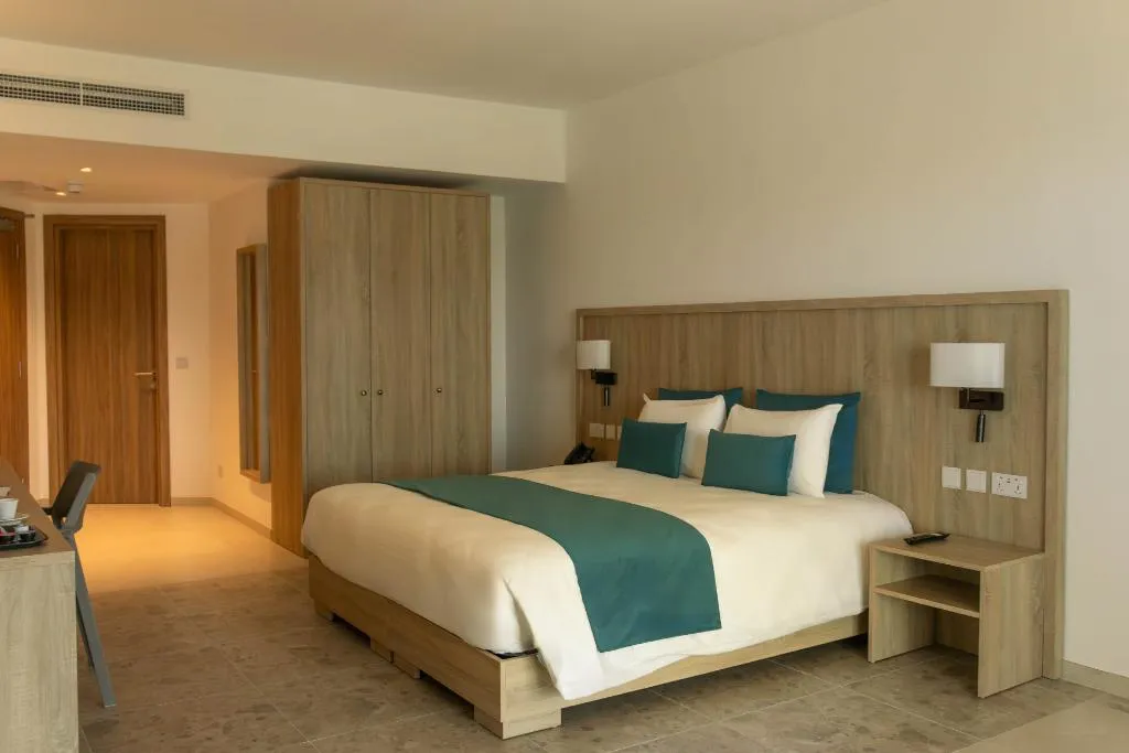 Double or Twin SUPERIOR SEA VIEW Room, The Ramla Bay Resort, Malta