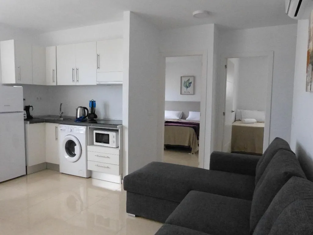 APARTMENT TWO BEDROOMS Room, Suncanarias Cristal Playa De La Arena, Tenerife
