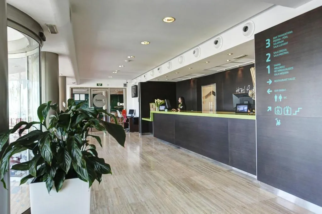 Lobby, Costa Azul, Majorca