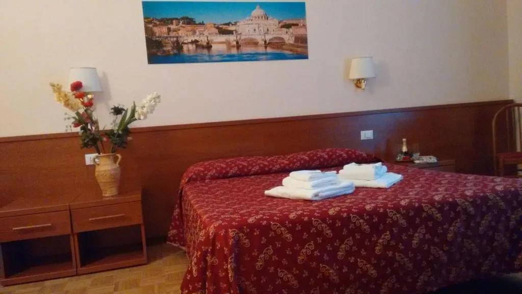 Room, A Casa Di Mei, Naples