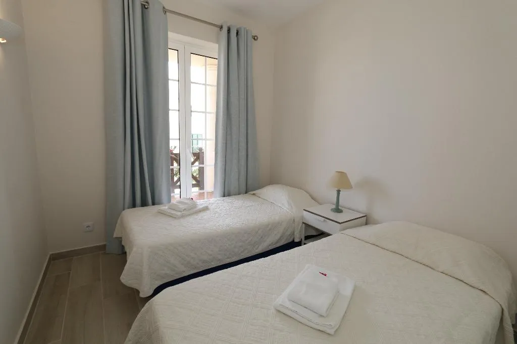 APARTMENT THREE BEDROOMS Room, Apartamentos The Old Village by Village 4u, Algarve