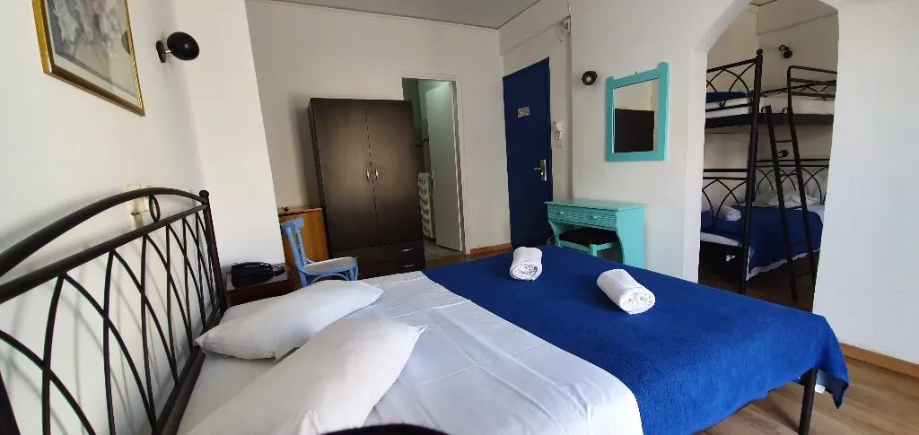 FAMILY ROOM STANDARD Room, Sparta Team Hotel- Hostel, Athens