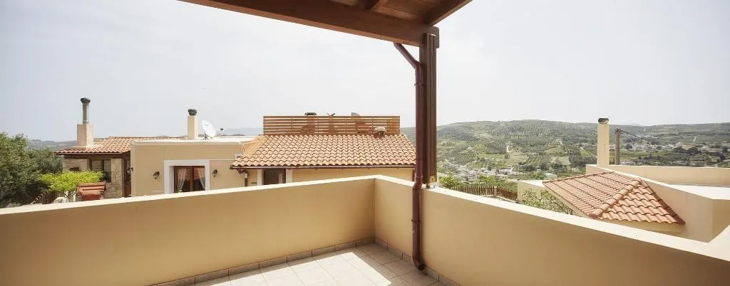 APARTMENT CAPACITY 4 Room, Earino, Crete