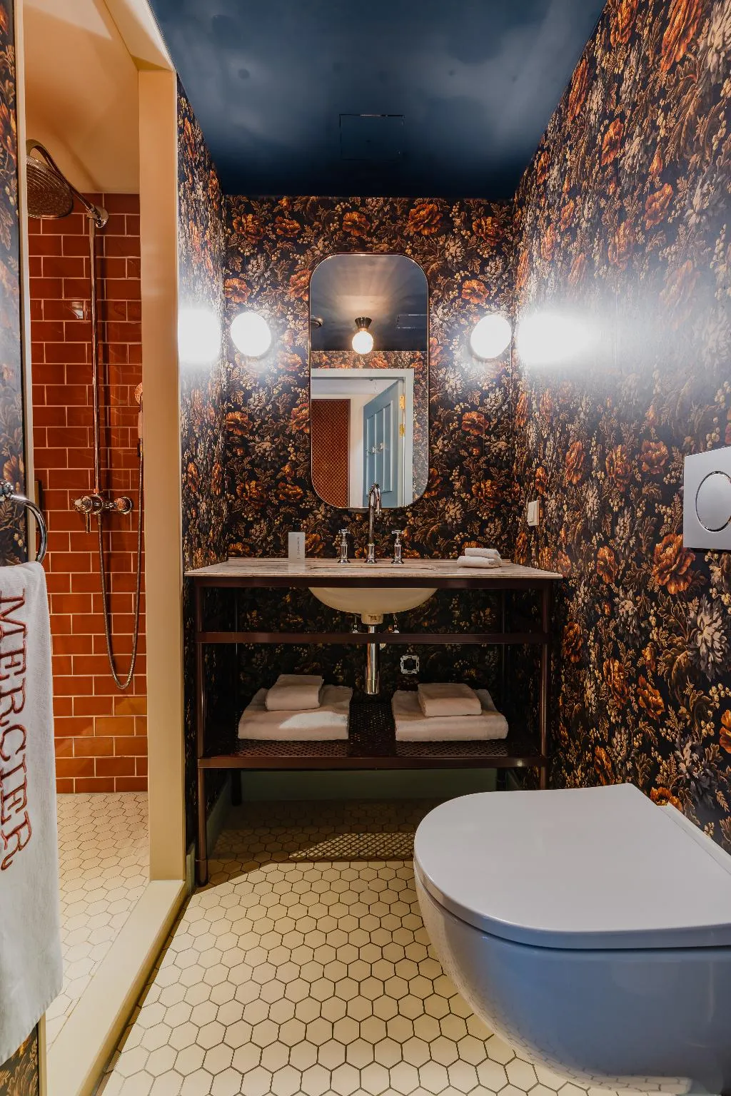DOUBLE BASIC Room, Hotel Mercier, Amsterdam