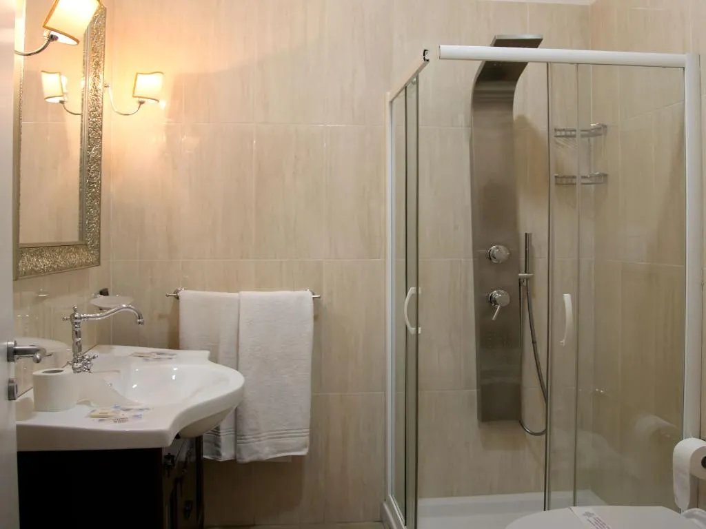 TWIN STANDARD Room, Best Western Hotel dei Mille, Naples