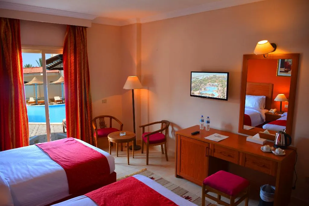 Room, Hawaii Riviera Club Aqua Park-Families and Couples, Red Sea Riviera