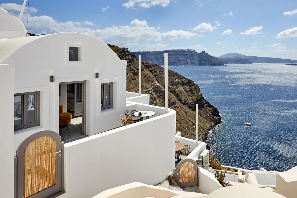 Room, Allure Breeze Suites, Santorini