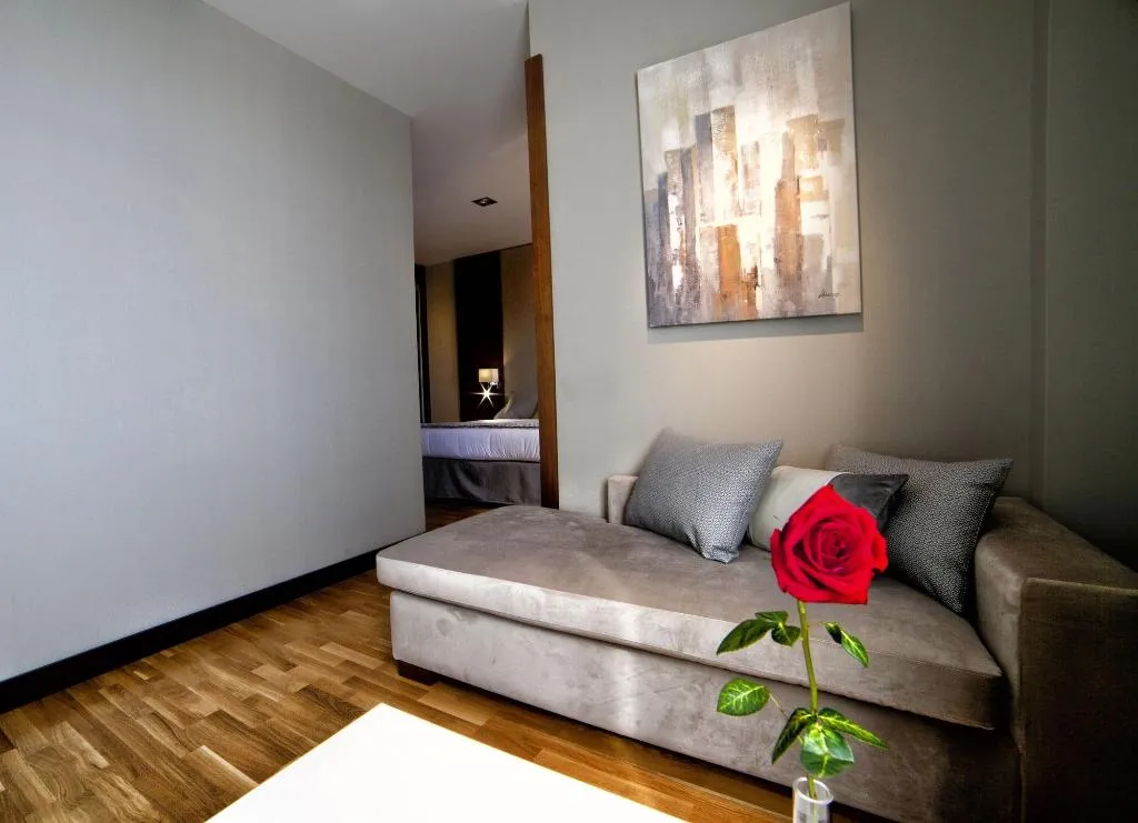 Room, Parque Real, Madrid