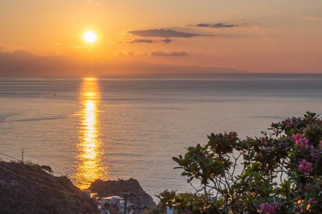 APARTMENT WITH TERRACE Room, Villa Zagara Garden, Taormina