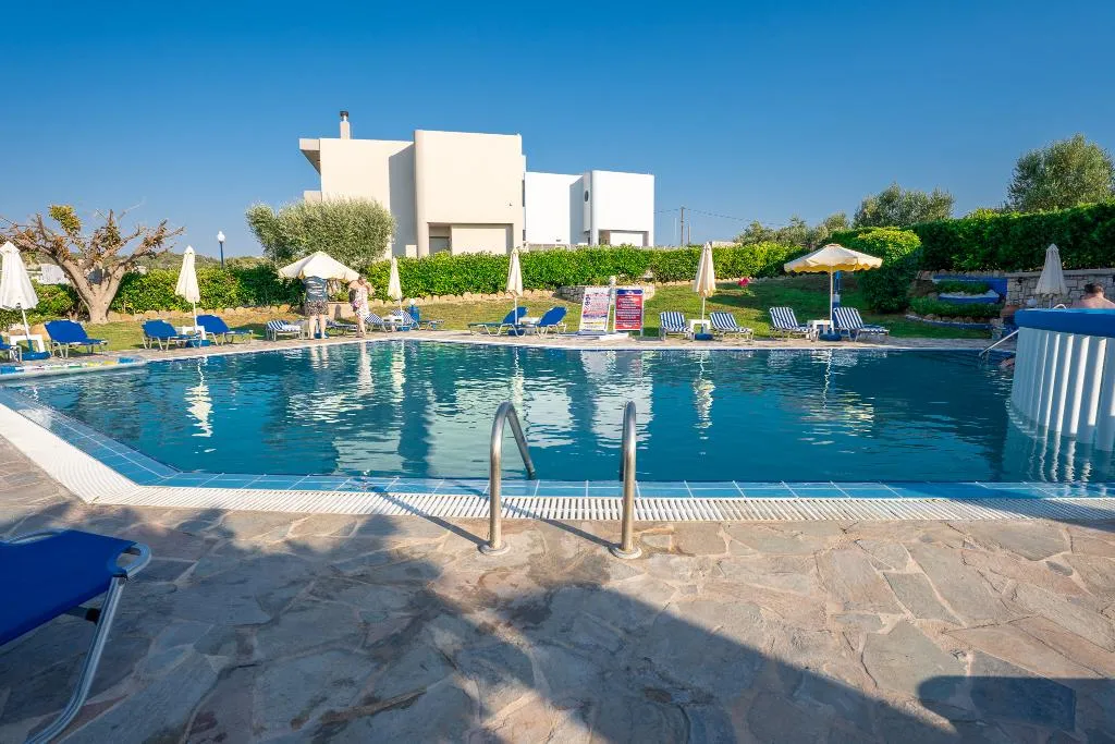 Pool, Sunlight studios, Rhodes