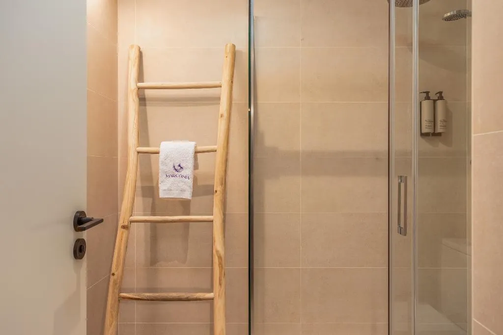 APARTMENT TWO BEDROOMS ONE BATHROOM Room, Marconia Boutique Residence, Costa Brava