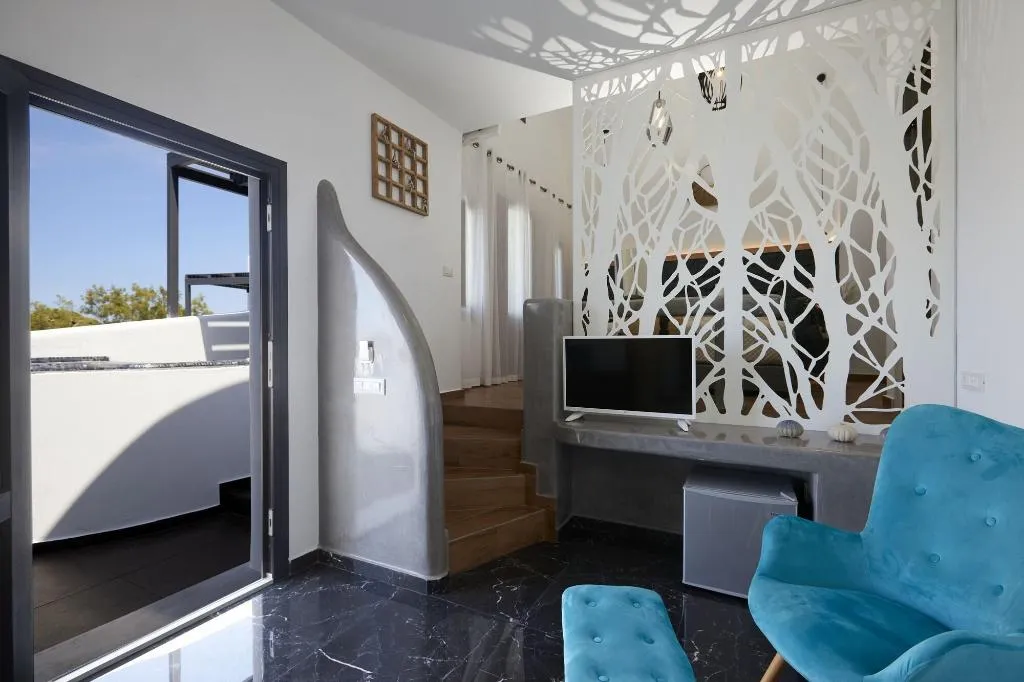 Room, Oia Suites, Santorini