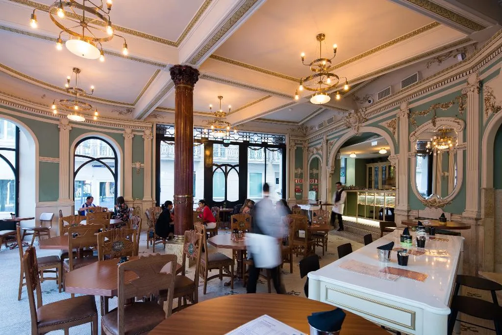 Bar, Pestana Porto - A Brasileira Premium City Center, Porto