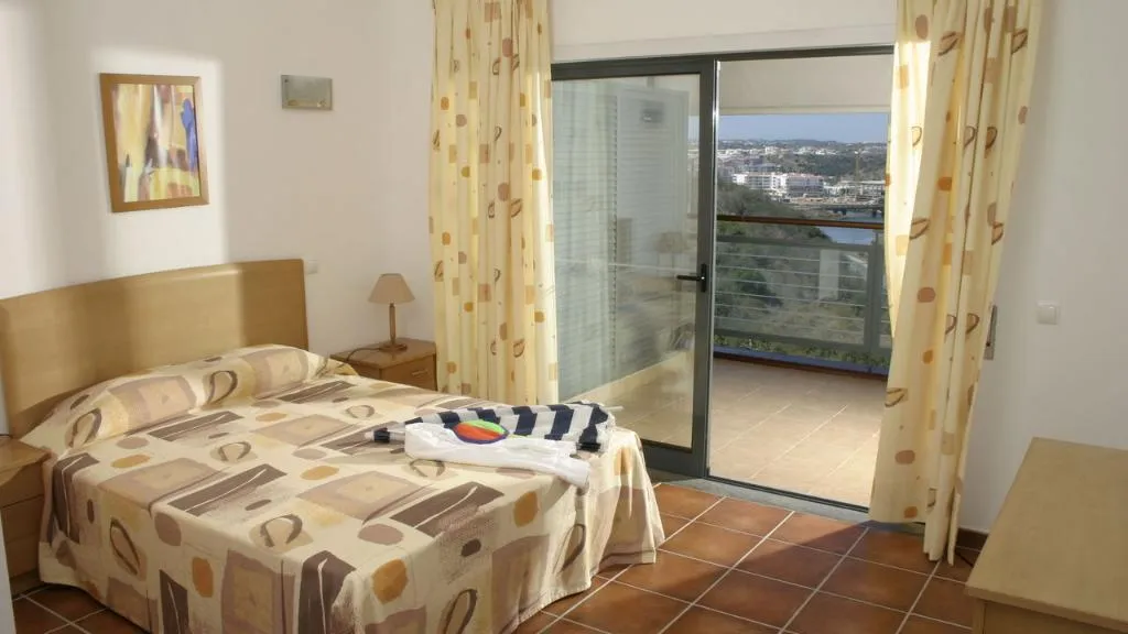 APARTMENT THREE BEDROOMS Room, VitaSol Park, Algarve