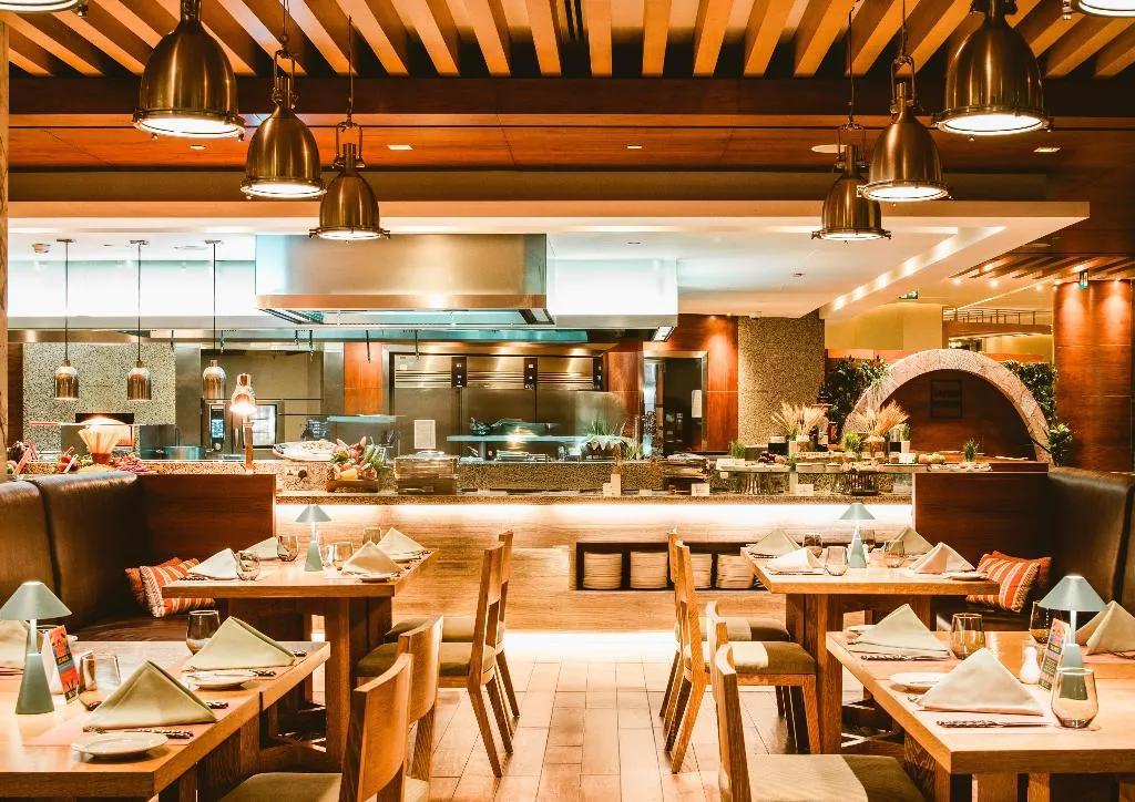 Restaurant, DoubleTree by Hilton Dubai, Jumeirah Beach, Dubai