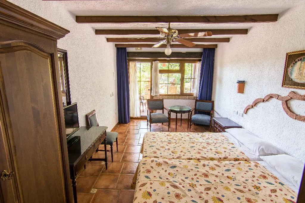 DOUBLE POOL VIEW Room, Hotel Rural El Cortijo, Costa Del Sol