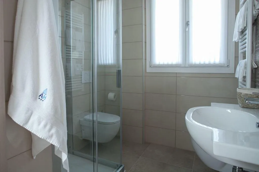 Room, Hotel Albatros, Venice