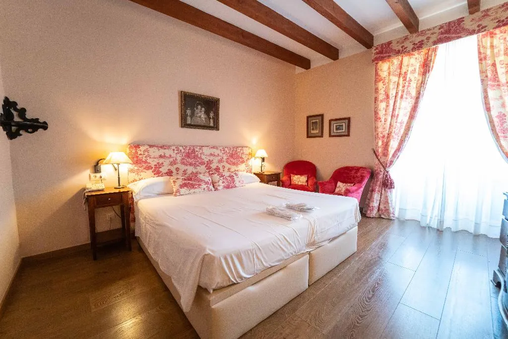 Double or Twin SUPERIOR Room, Hotel Rural S'Olivaret, Majorca