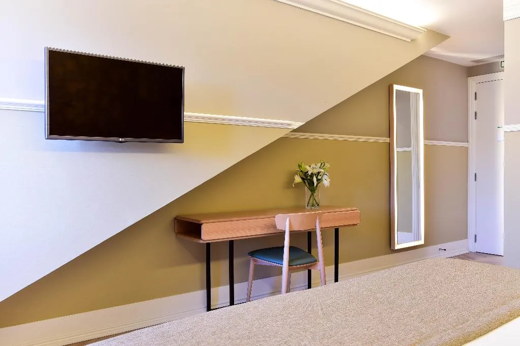 Double or Twin STANDARD Room, My Story Hotel Tejo, Lisbon