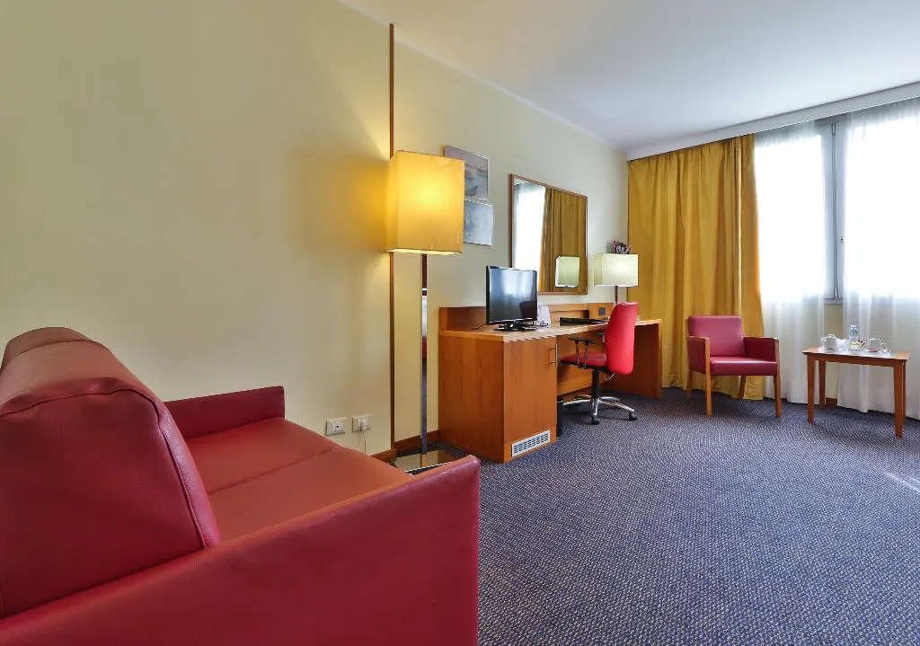 DOUBLE SINGLE USE STANDARD Room, Crowne Plaza Venice East Quarto D'altino, Venice