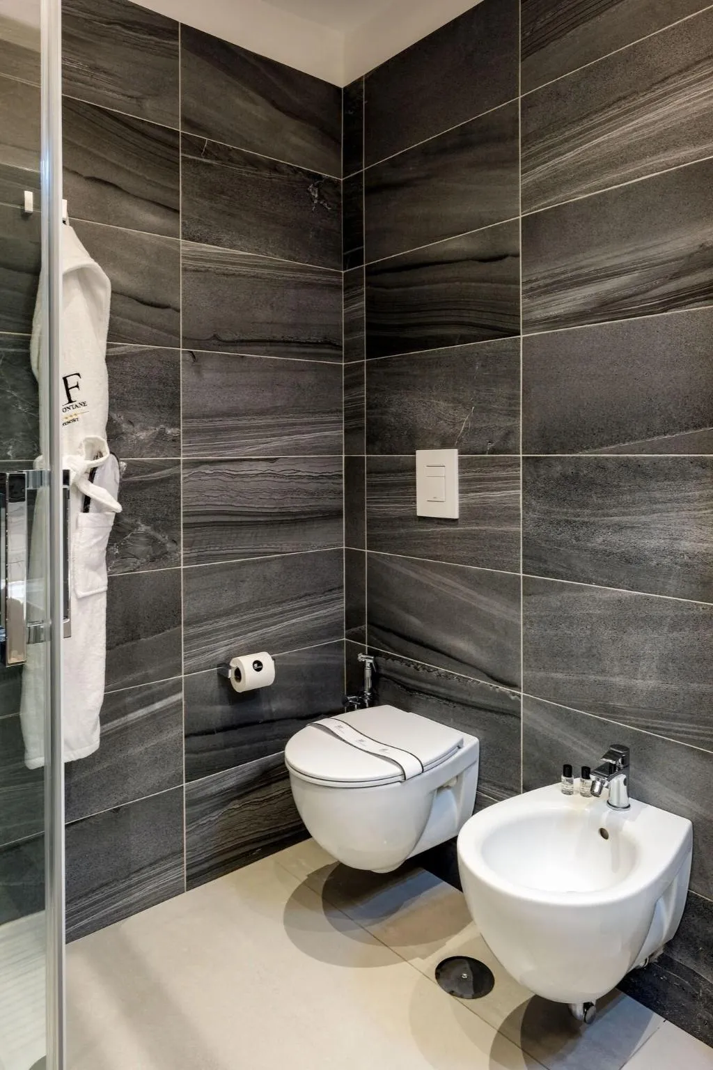 Room, Resort Tre Fontane, Naples