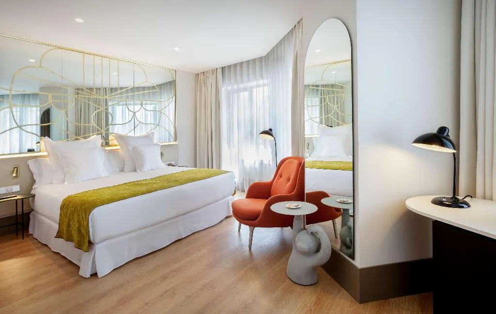 Room, Barceló Torre de Madrid, Madrid