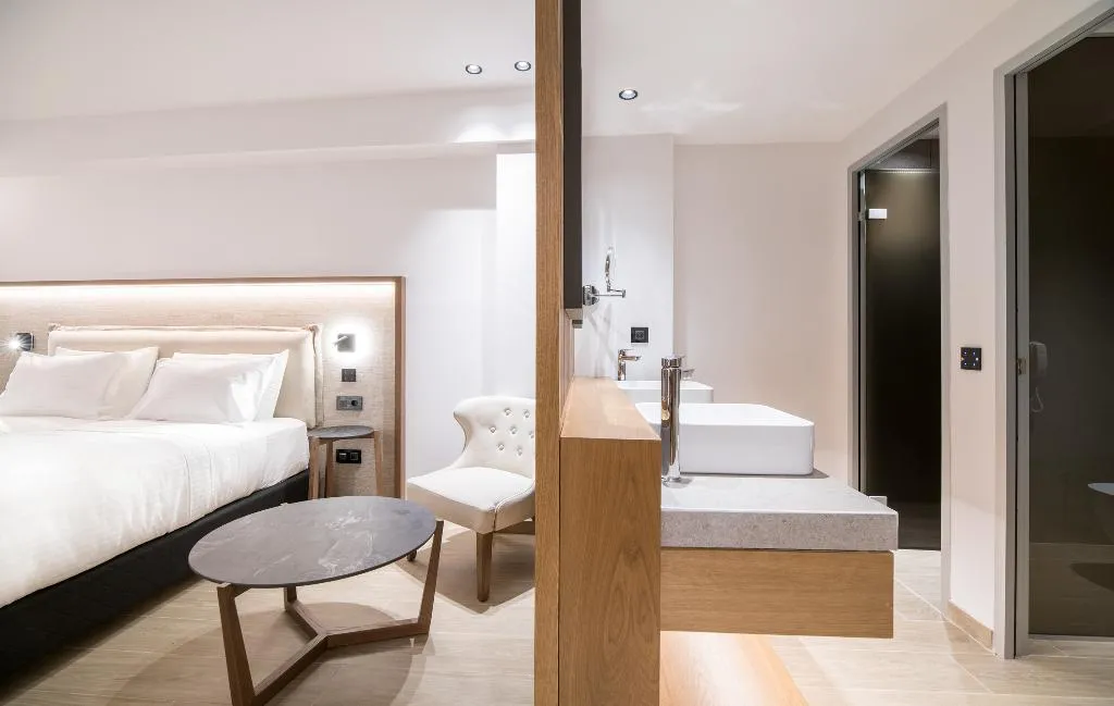 Double or Twin WITH JACUZZI Room, AKASHA Beach Hotel and Spa, Crete