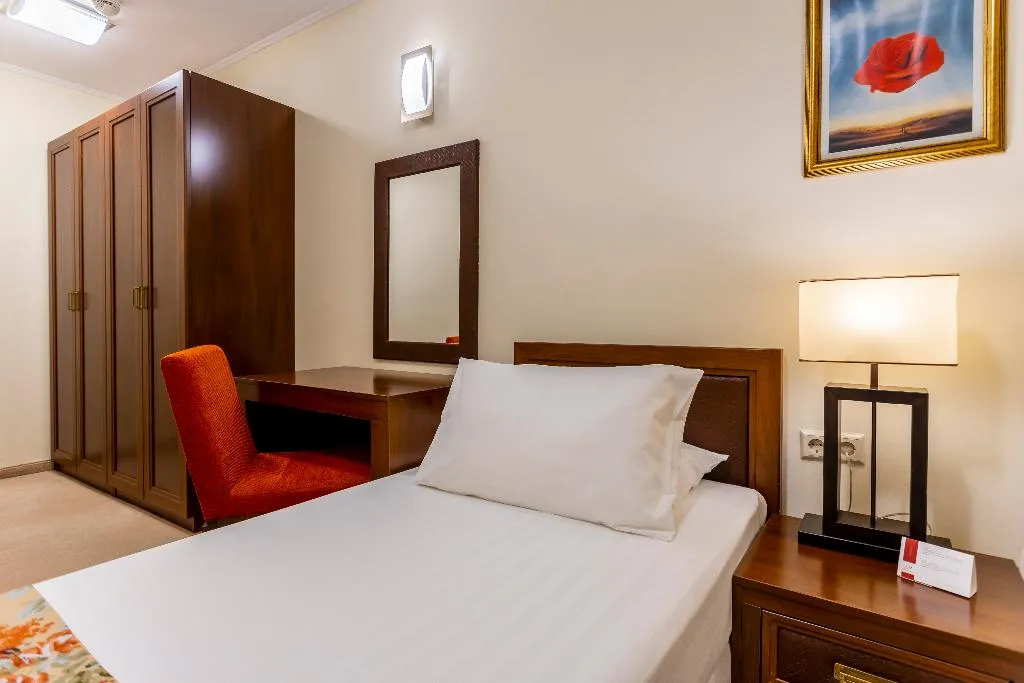 APARTMENT THREE BEDROOMS Room, Sunset Resort, Bourgas