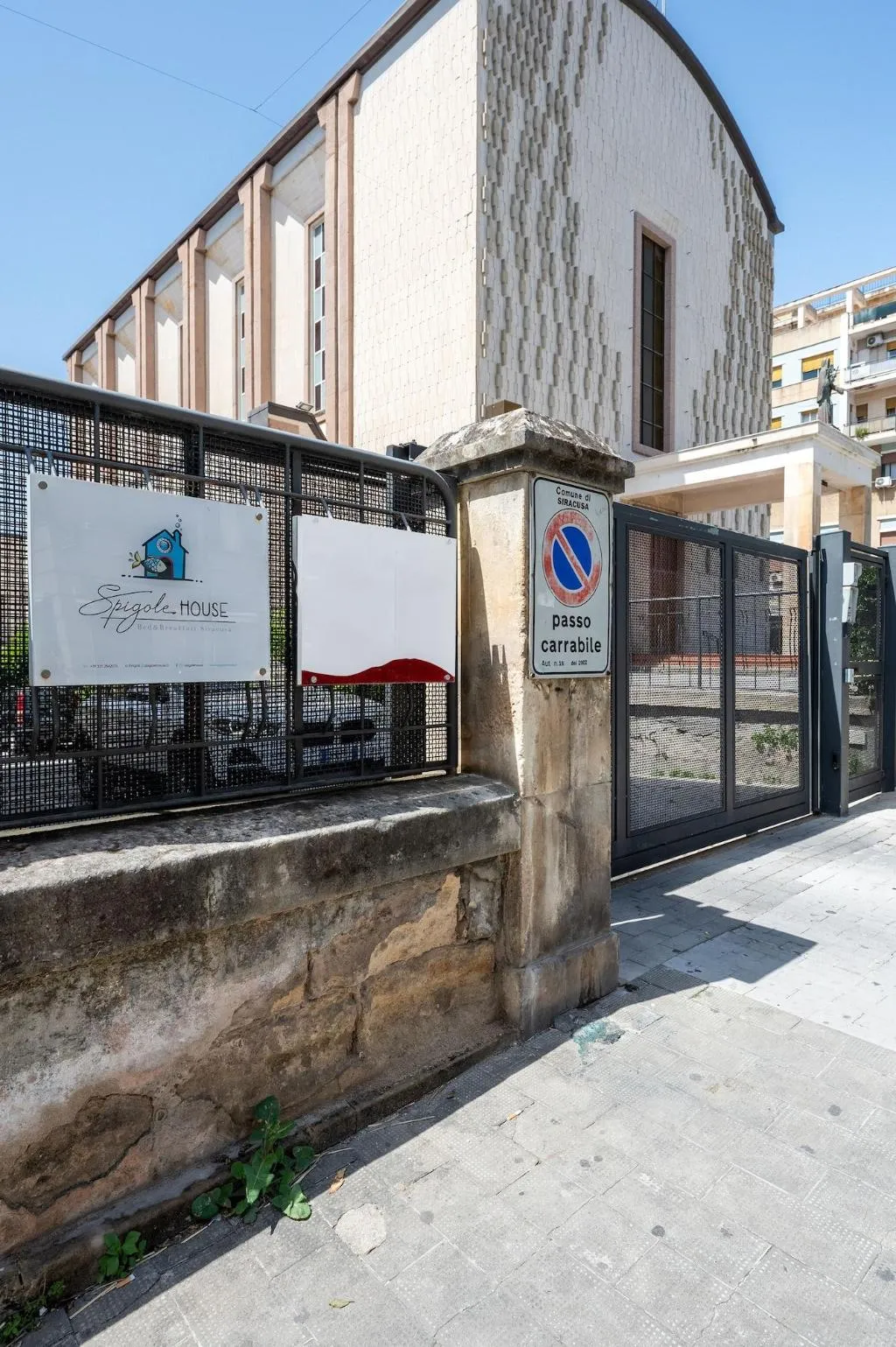 General view, Spigolehouse, Catania