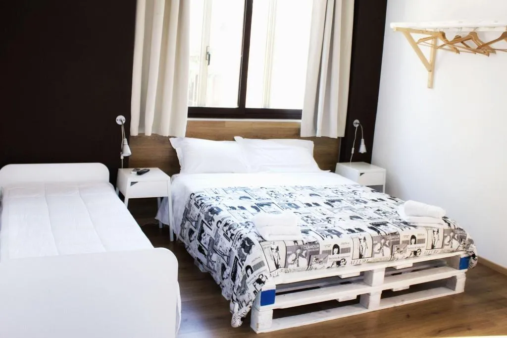 Room, Miro Bed And Breakfast, Catania
