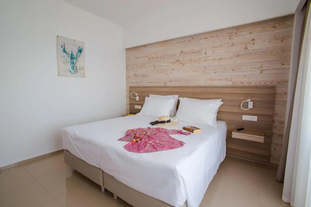 Room, Orpheus Studios, Kos
