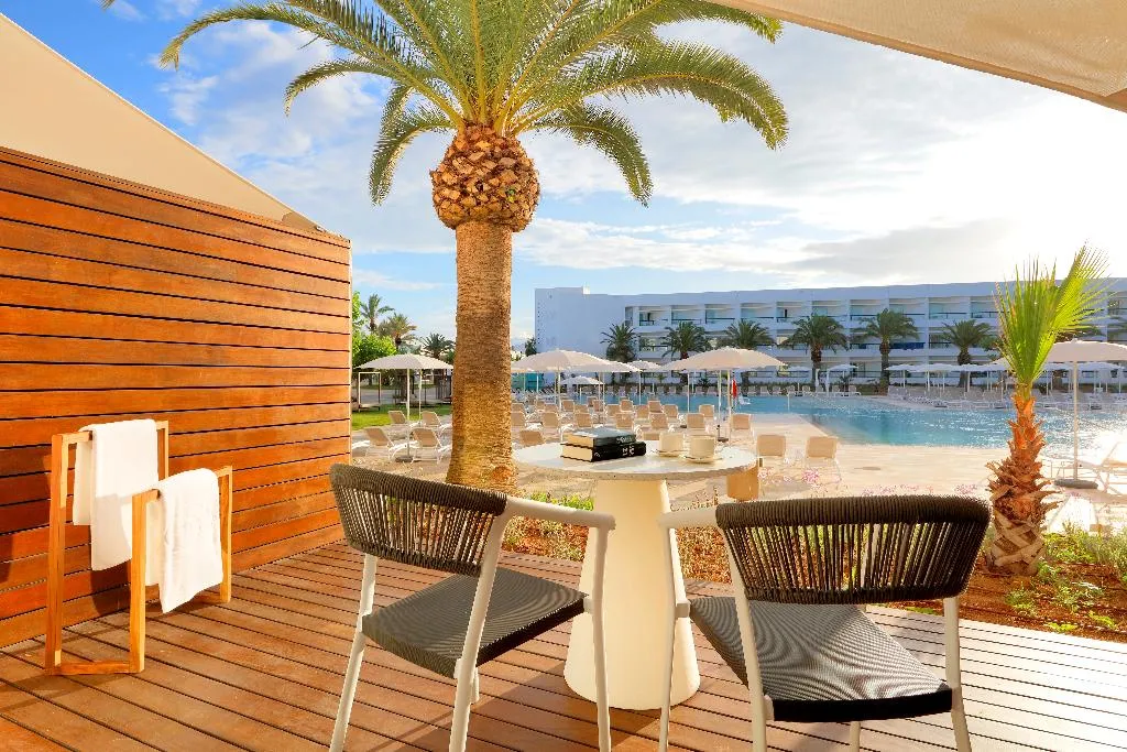 Double or Twin SUPERIOR Room, Grand Palladium Select Palace Ibiza, Ibiza