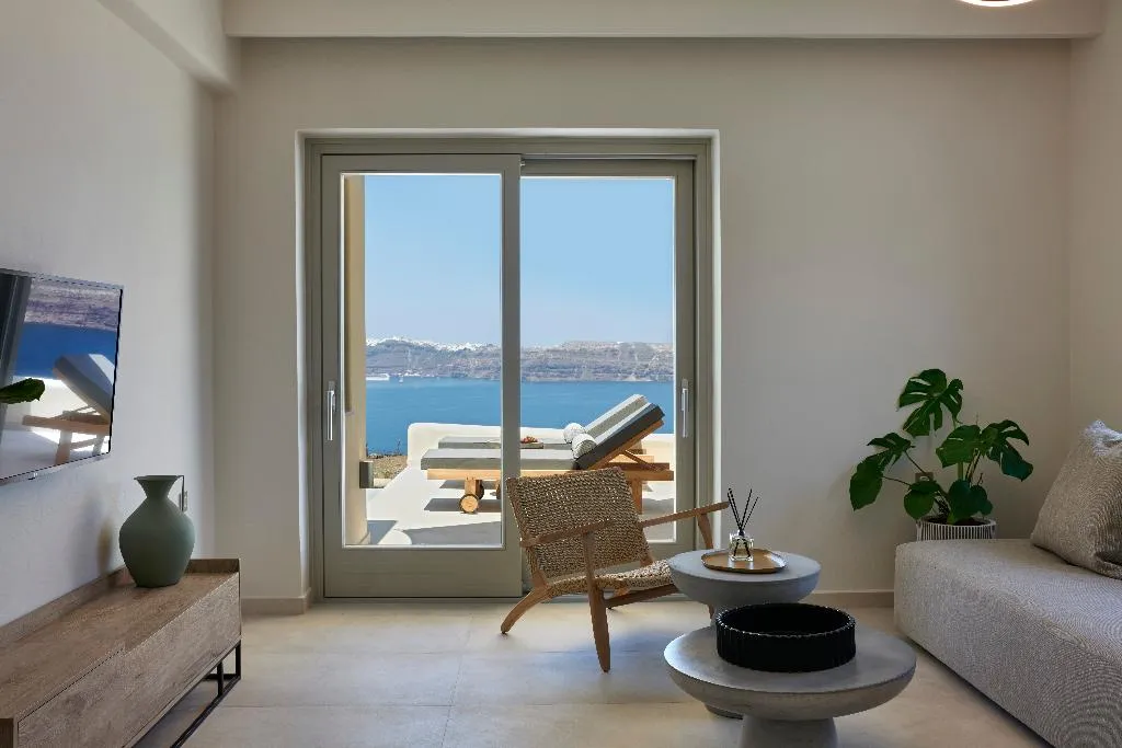 SUITE SEA VIEW Room, Apanemo Hotel, Santorini
