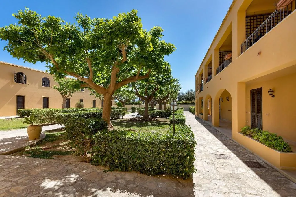 Terrace, La Tonnara di Bonagia, Trapani