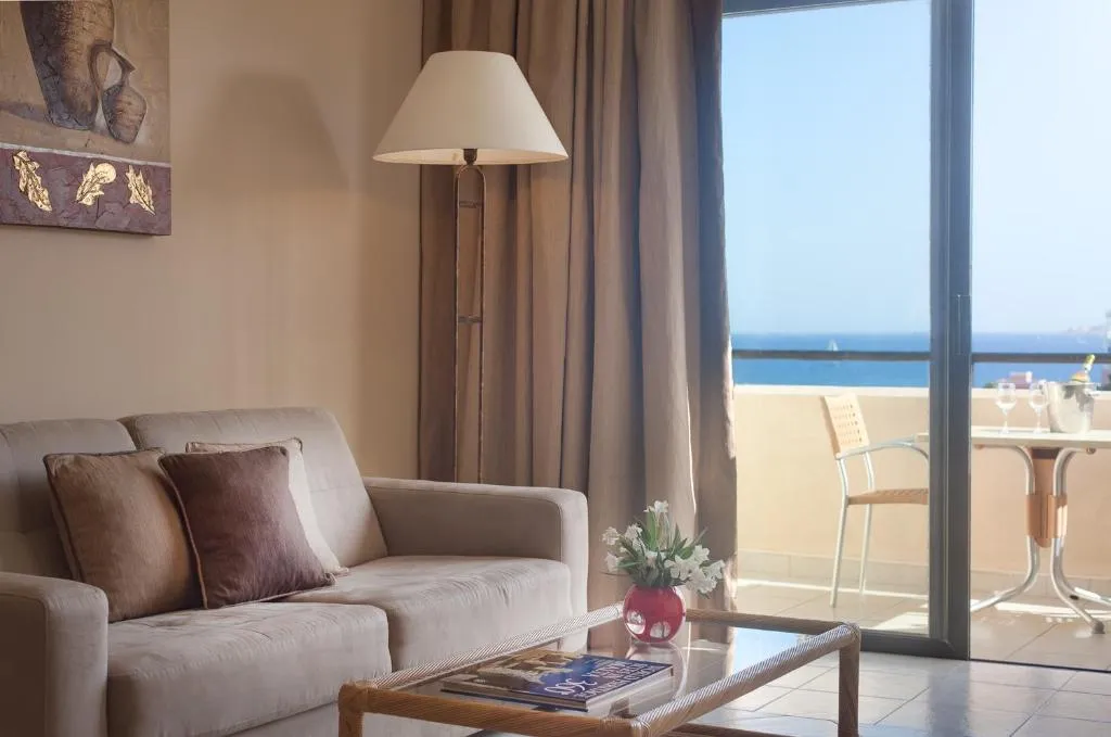 Room, Verdi St Georges Bay Marina, Malta