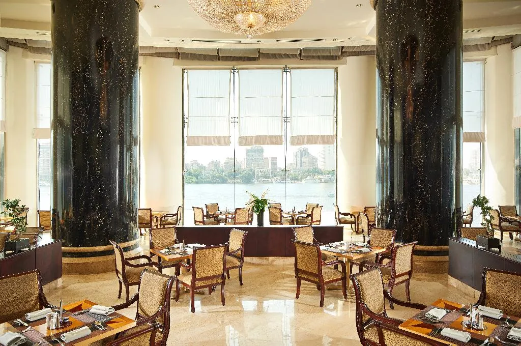 Restaurant, Hilton Cairo Grand Nile, Cairo