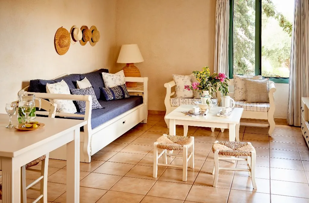 APARTMENT CAPACITY 6 TWO BEDROOMS Room, Village Heights Resort, Crete