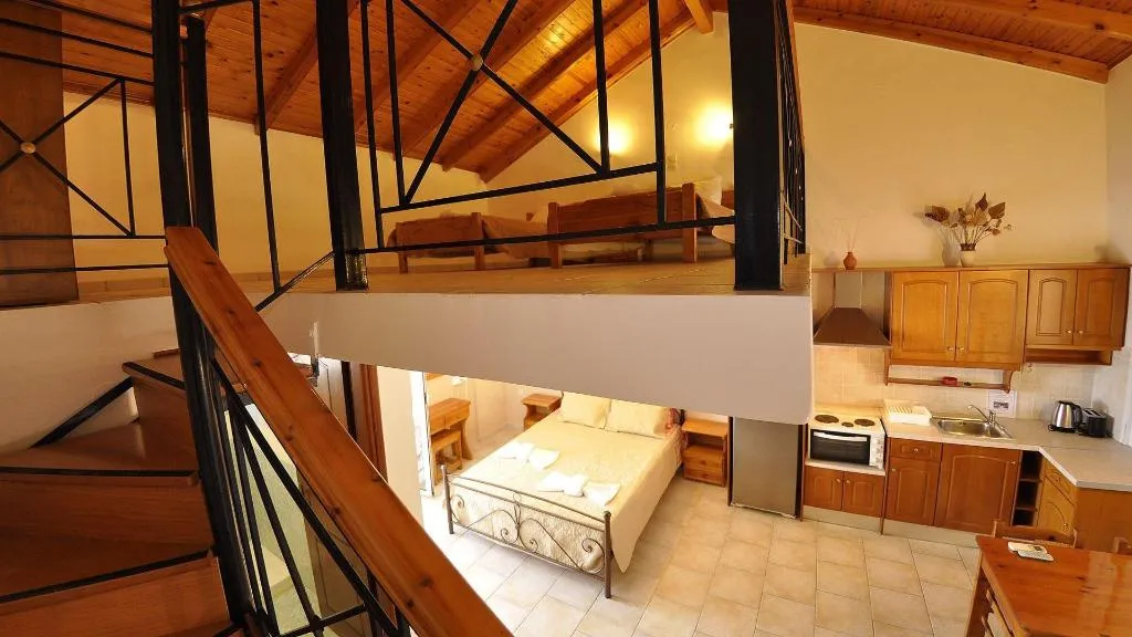 Room, Anna Studios, Corfu