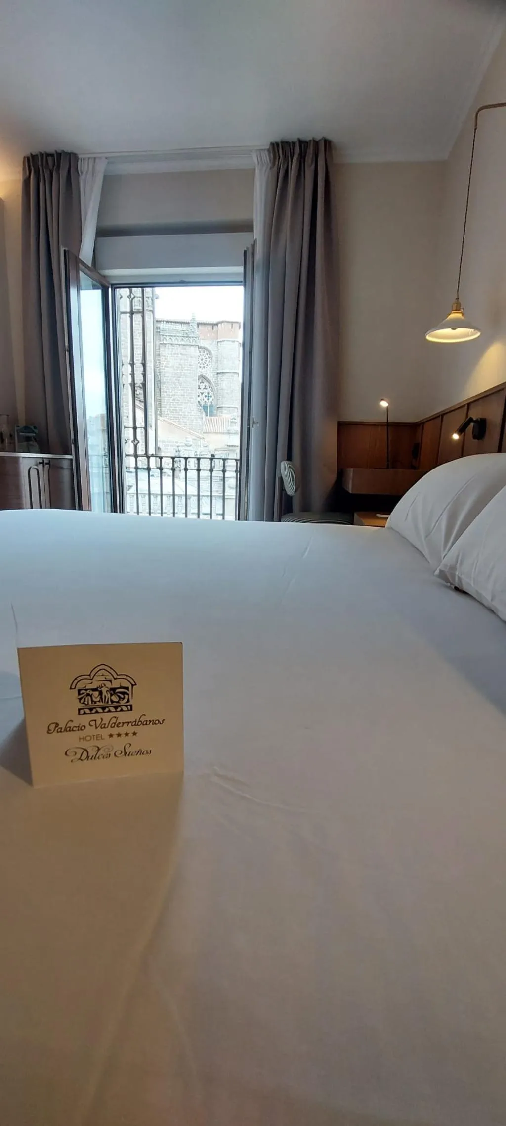 DOUBLE PREMIER KING BED Room, Palacio de Valderrabanos, Madrid