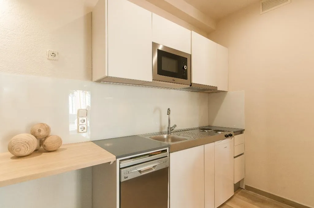 APARTMENT ONE BEDROOM Room, Eco Grus Apartaments, Barcelona
