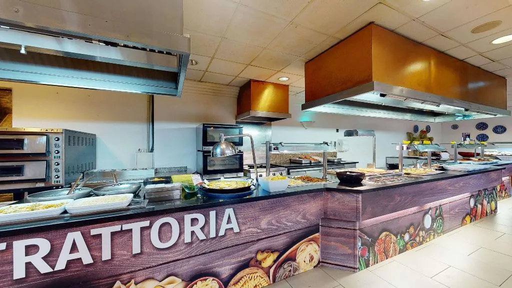 Restaurant, HYB Eurocalas, Majorca