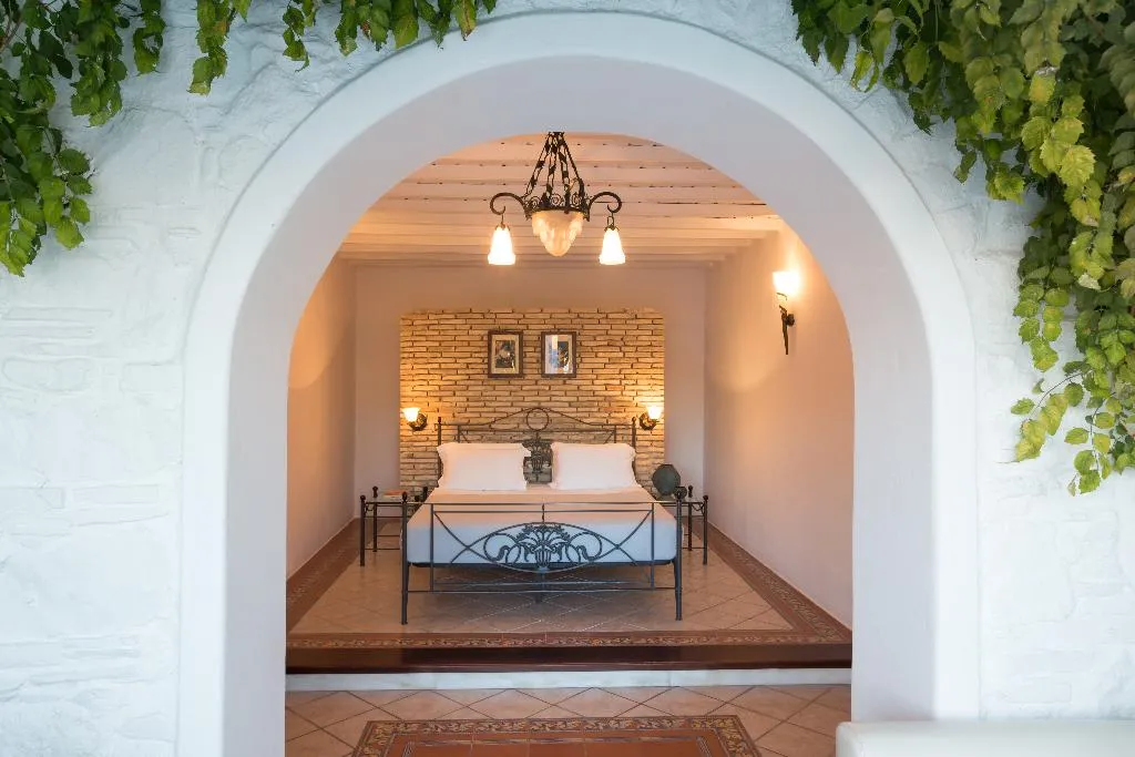 JUNIOR SUITE GARDEN VIEW Room, Kivotos Mykonos, Mykonos