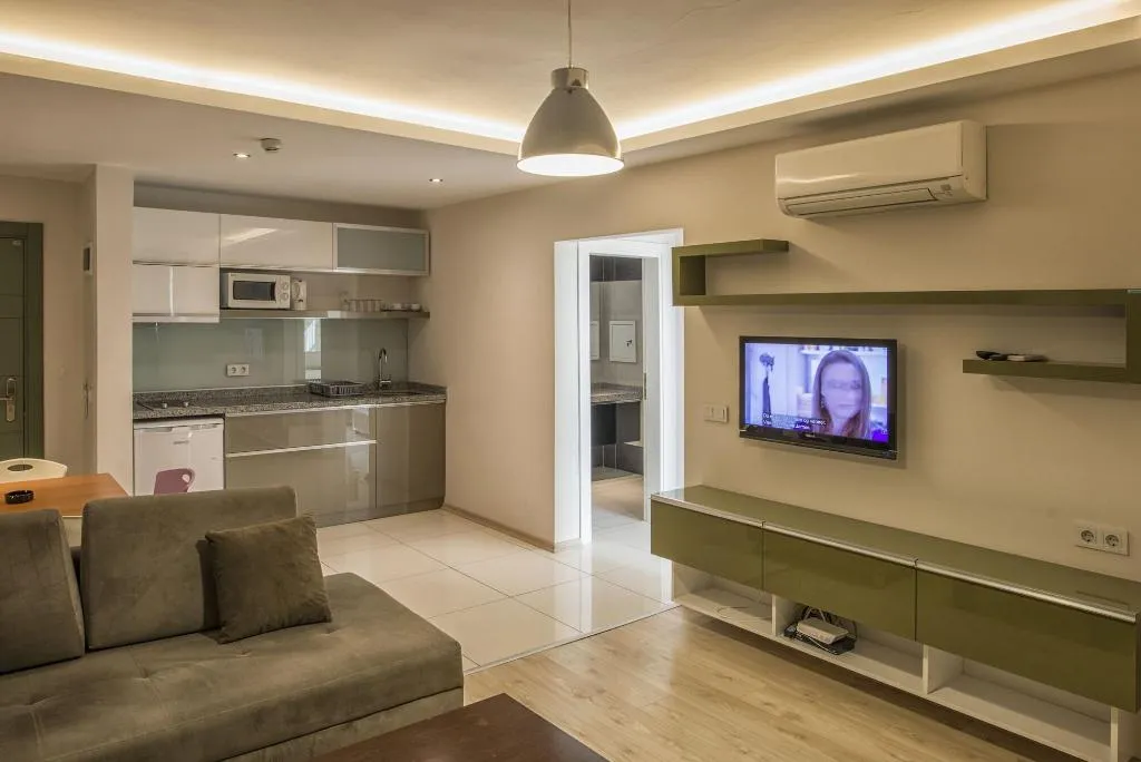 Room, Kleopatra Delfino, Antalya
