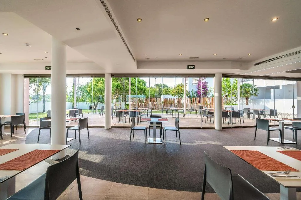 Restaurant, THB Ocean Beach, Ibiza