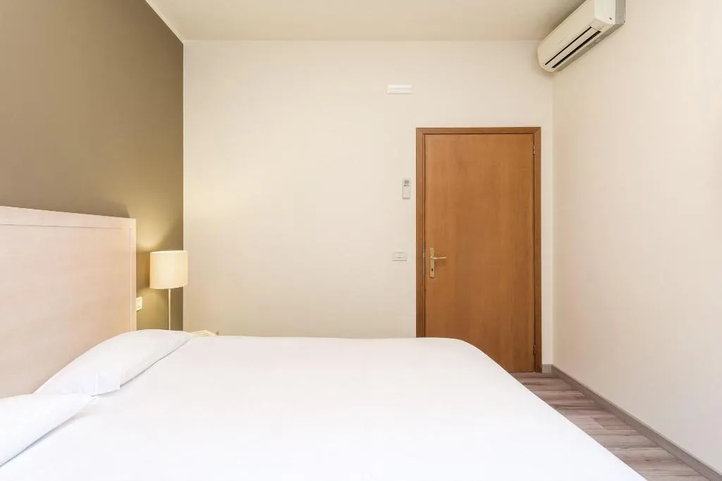 Room, B&B Casanova ai Tolentini, Venice