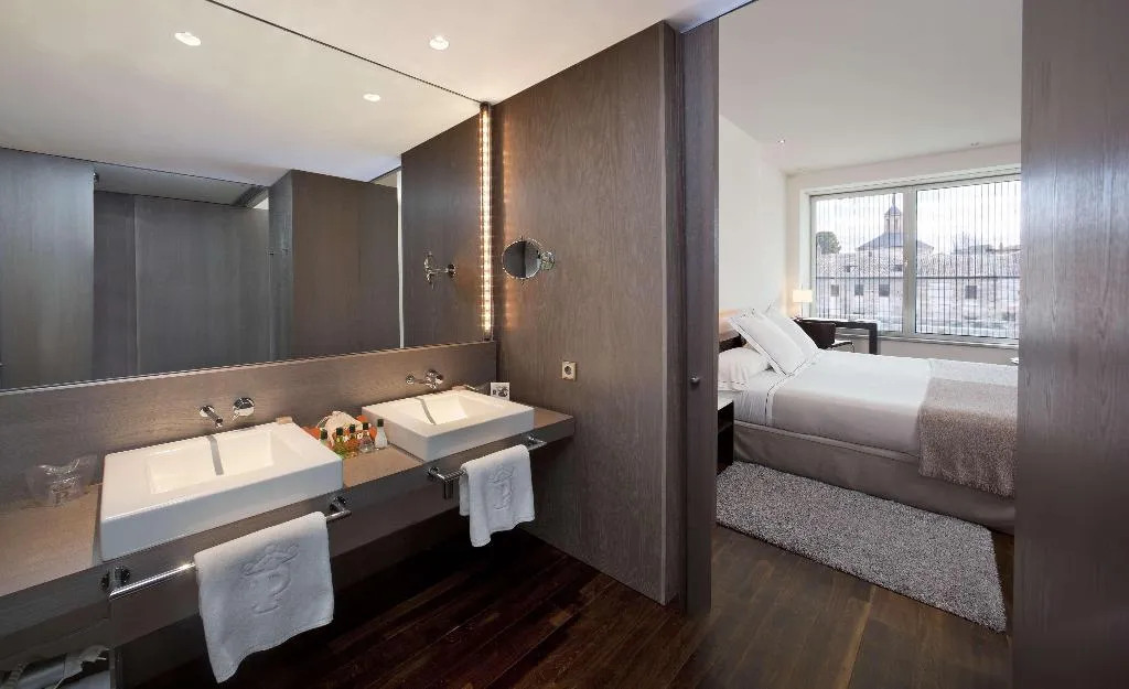 DOUBLE STANDARD Room, Parador de Alcala de Henares, Madrid