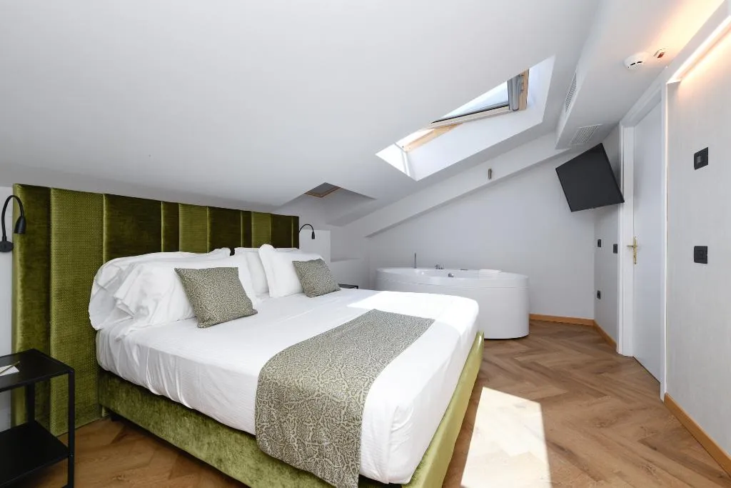 JUNIOR SUITE DELUXE Room, Palazzo Santo Spirito, Milan