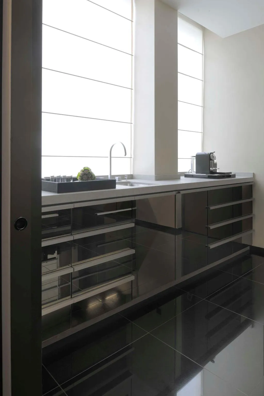 SUITE Presidential Room, Armani Hotel Milano, Milan