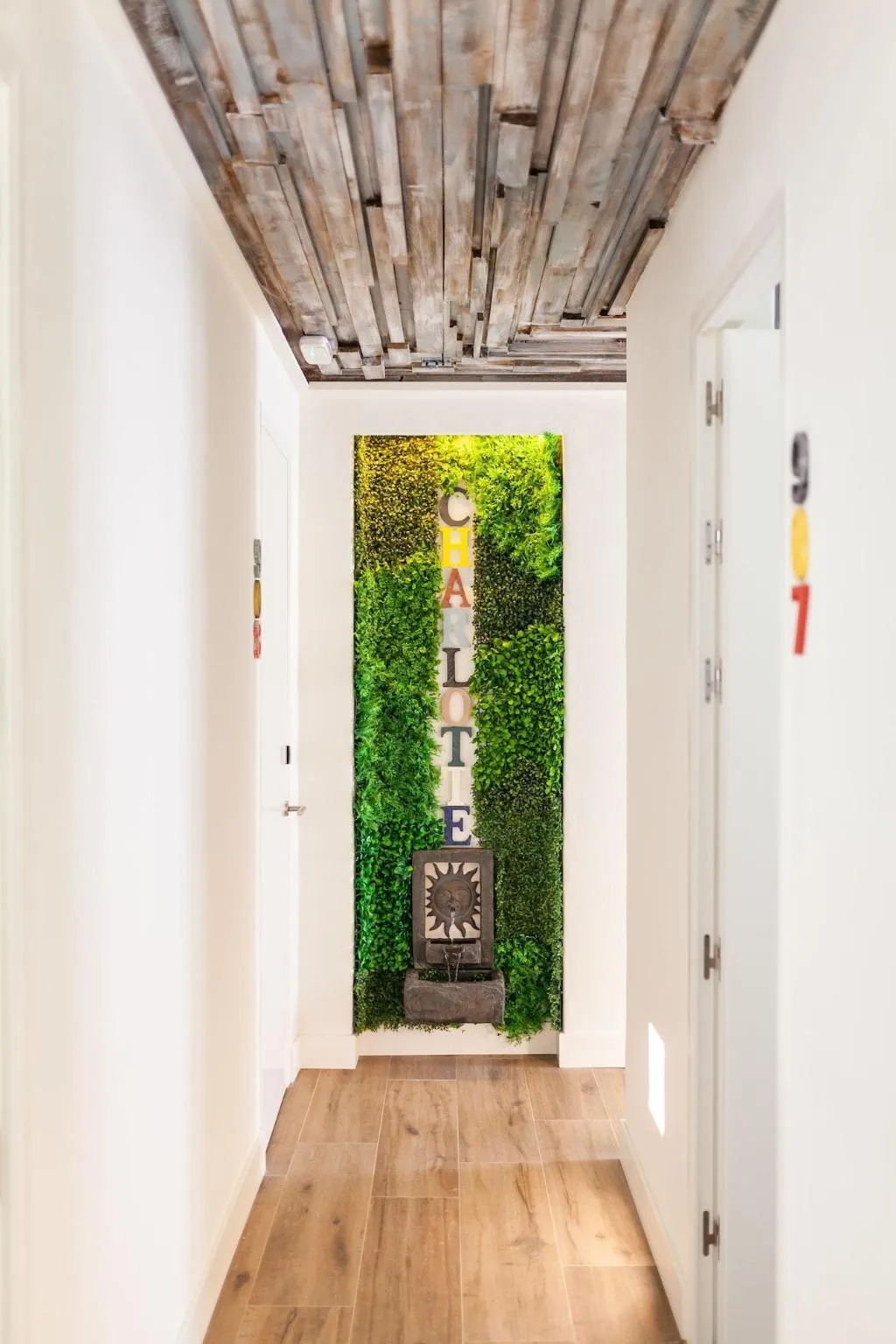 Restaurant, Hostal Charlotte, Madrid