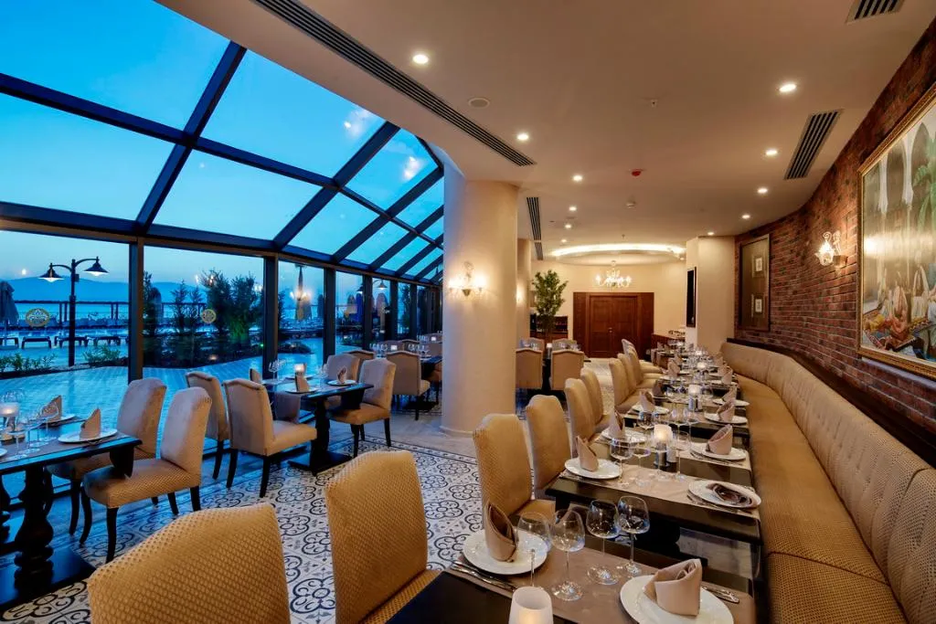 Restaurant, Royal Teos Thermal Resort Clinic & SPA, Izmir